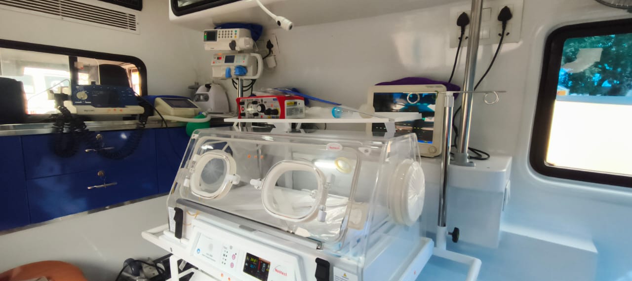 NICU incubator ambulance 4